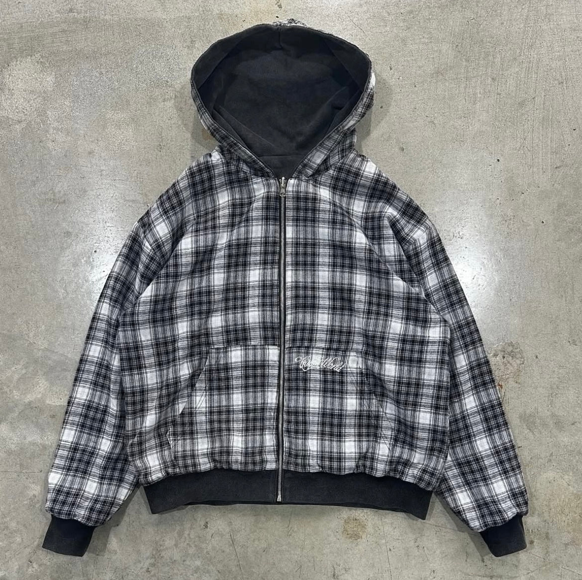 GREY/BLACK 2-SIDED ZIPPER